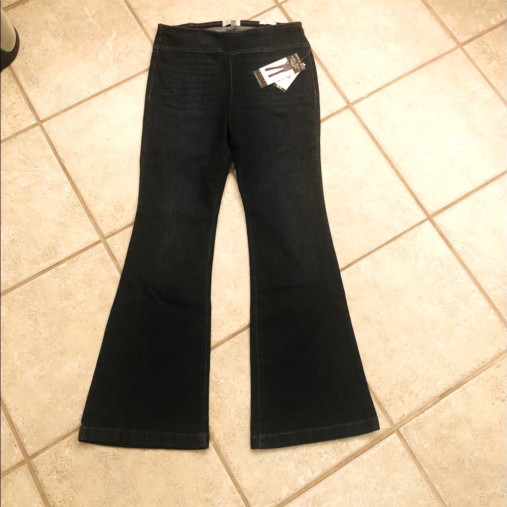 Sofia jeans. Size 8 short.